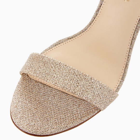 Pelle Moda Brynn Ankle Strap Sandal - Picture 4 of 8